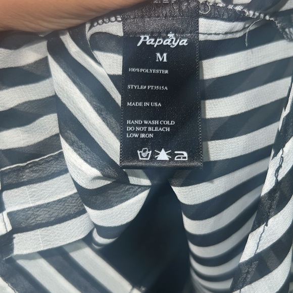 Sheer Stripe BLK & WHT blouse - Picture 6 of 7